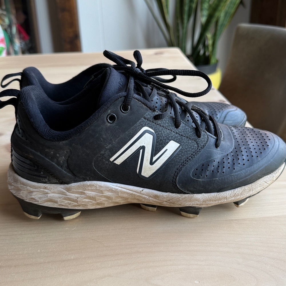 New Balance Women’s Softball Cleats